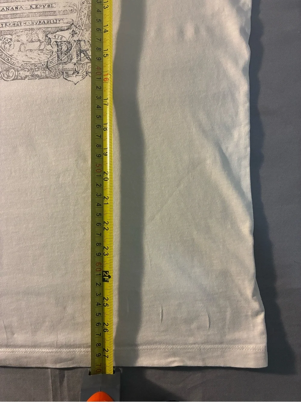 Banana Republic Off-White Graphic Crew Neck Tee